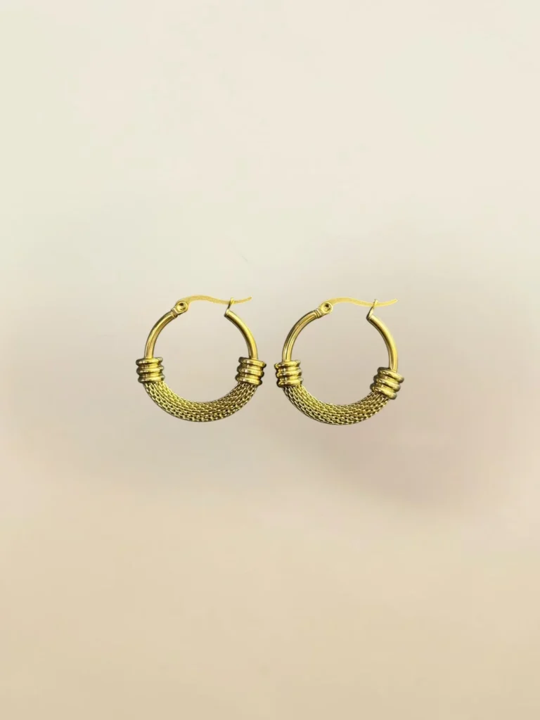 Argollas de Aro Redondas Con Detalle Trenzado