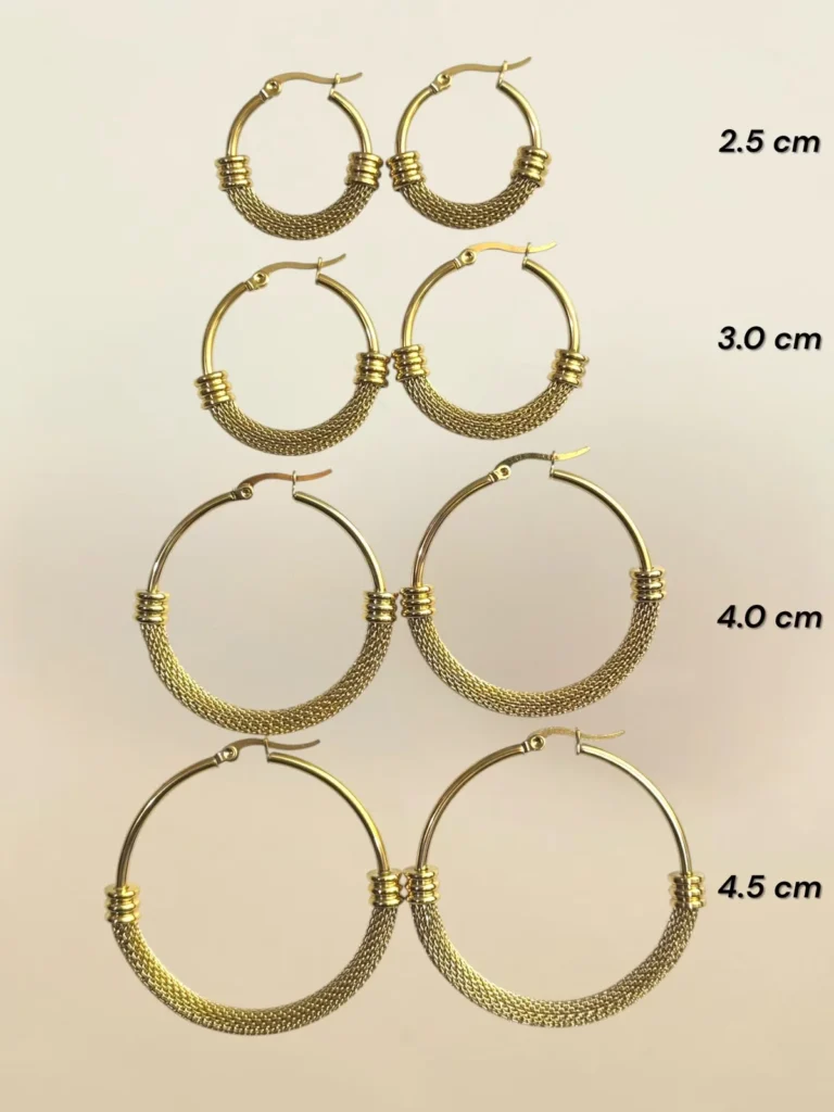 Argollas de Aro Redondas Con Detalle Trenzado