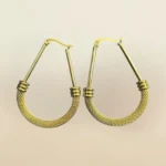 Argollas de Aro Ovalados con Detalle Trenzado