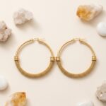 Argollas de Aro Redondas Con Detalle Trenzado