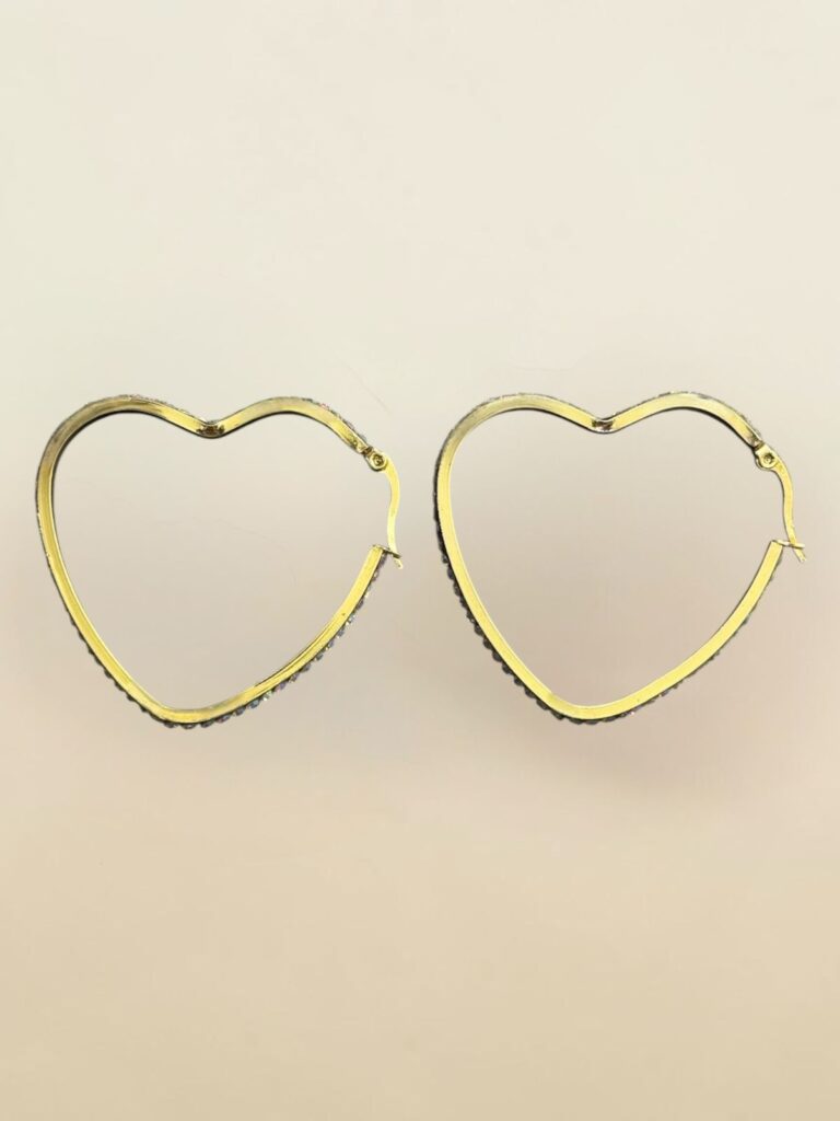 Argollas Con Circonitas Blancas en forma de Corazón