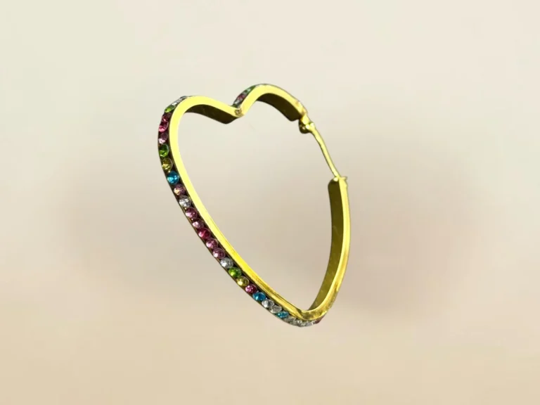 Argollas Con Circonitas Multicolor en forma de Corazón