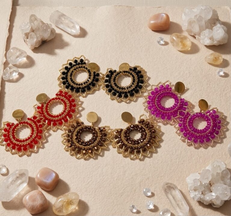 Aros Miyuki  Sol de Mandala con Detalles de Cristales Facetados.