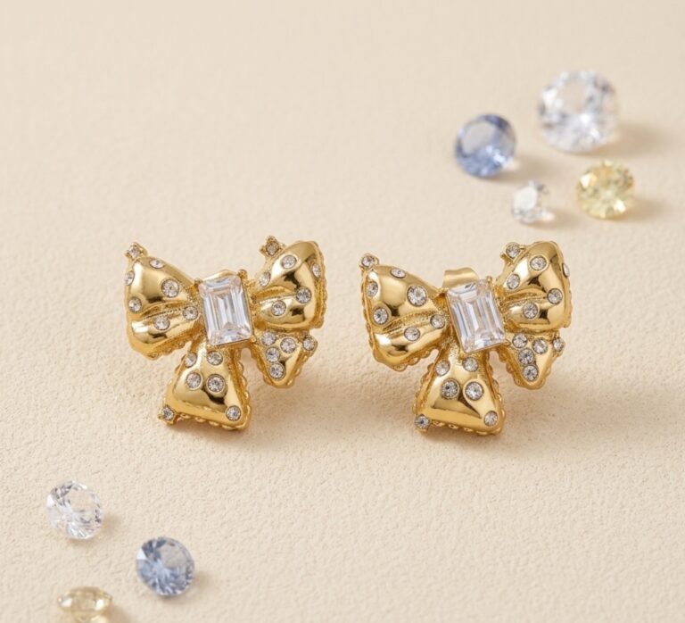 Aros Stud Coquette Lazo Dorado con Circones Premium