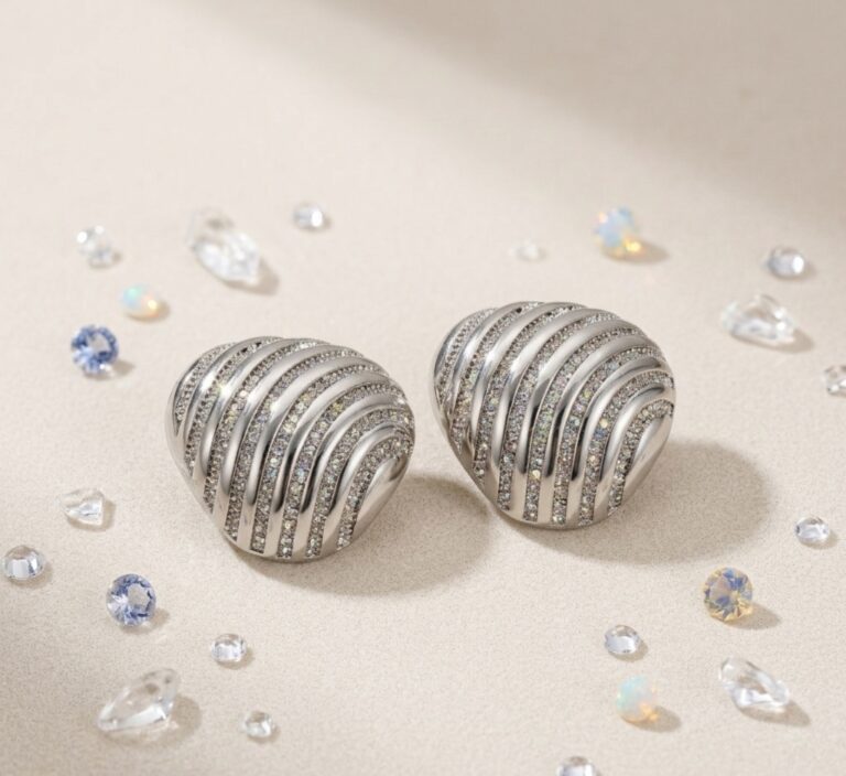 Aros de Botón Estilo Bombé Ondulado con Pavé de Cristales