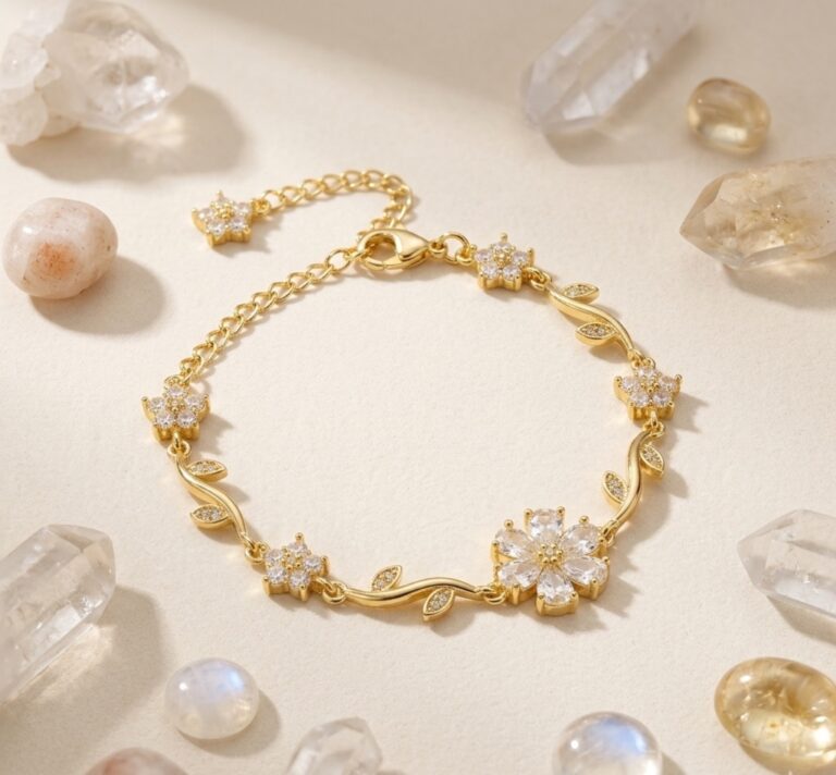 Pulsera Floral Dorada en Rodeo con Circonitas – Elegancia Natural