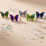 Anillo de Mariposa con Cristales Facetados Multicolores